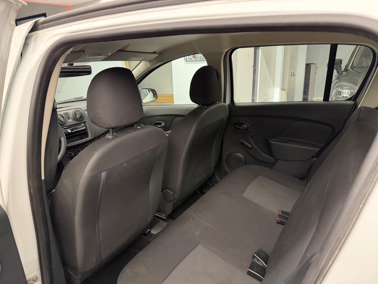 Dacia Sandero 1.2 75CV La Gazzetta dello Sport ok neopatentati