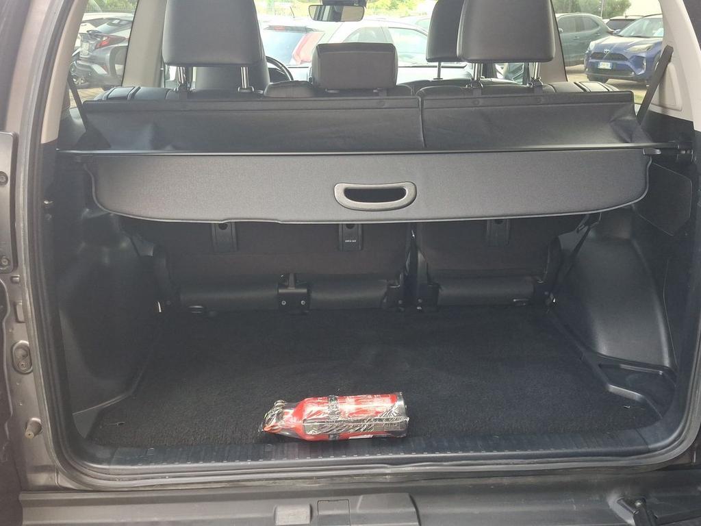 Toyota Land Cruiser 3p 2.8 d-4d Lounge auto