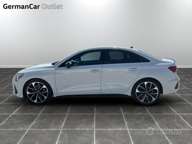 Audi A3 sedan 35 2.0 tdi s line edition