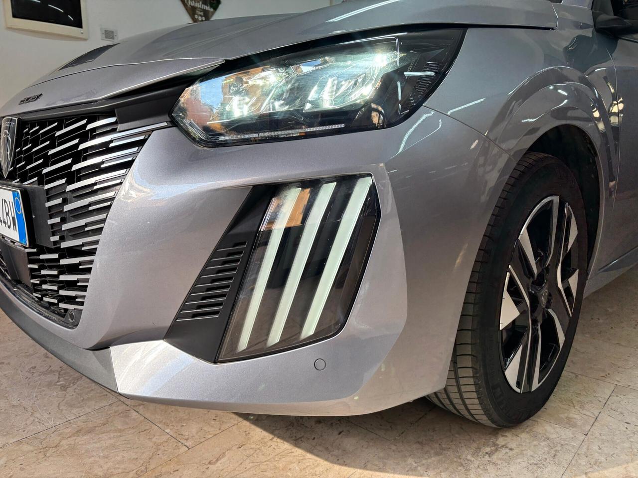 Nuova Peugeot 208 100cv Allure My25