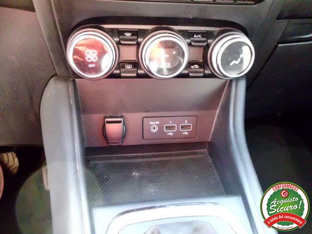 RENAULT Captur dCi 8V 90 CV EDC Initiale Paris