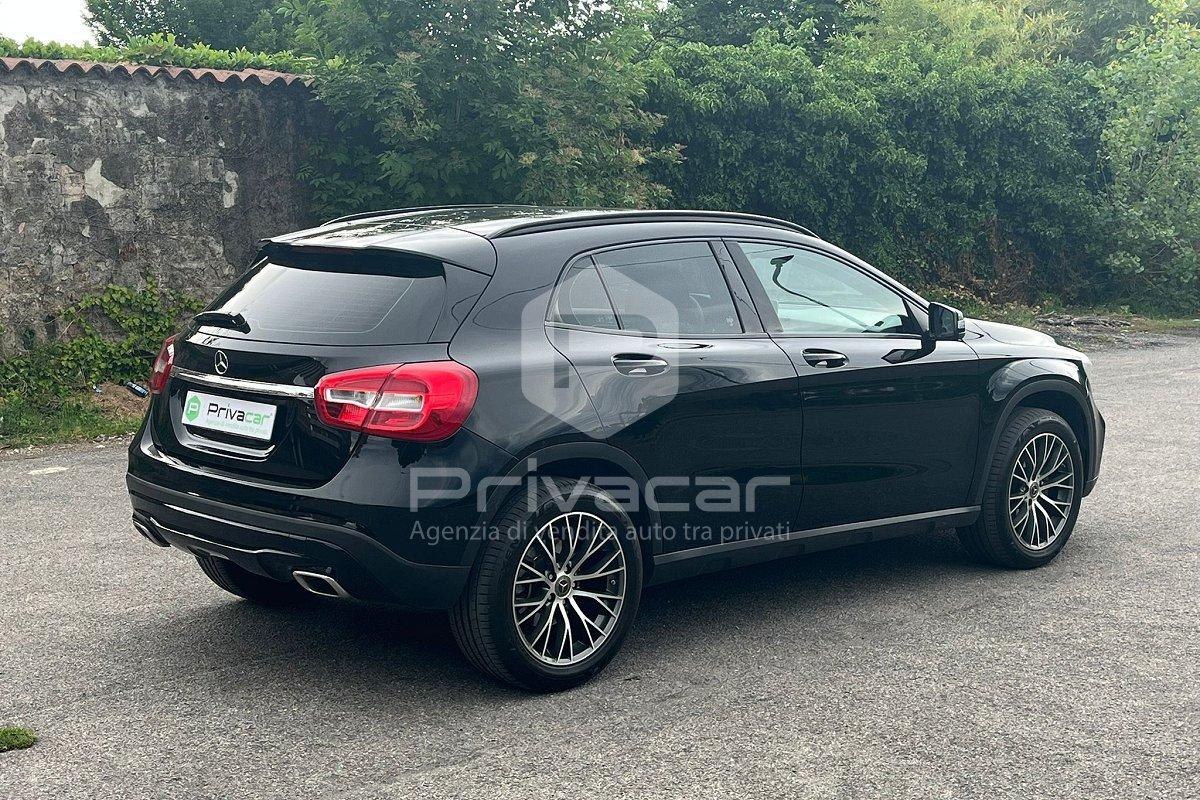 MERCEDES GLA 180 d Automatic Executive