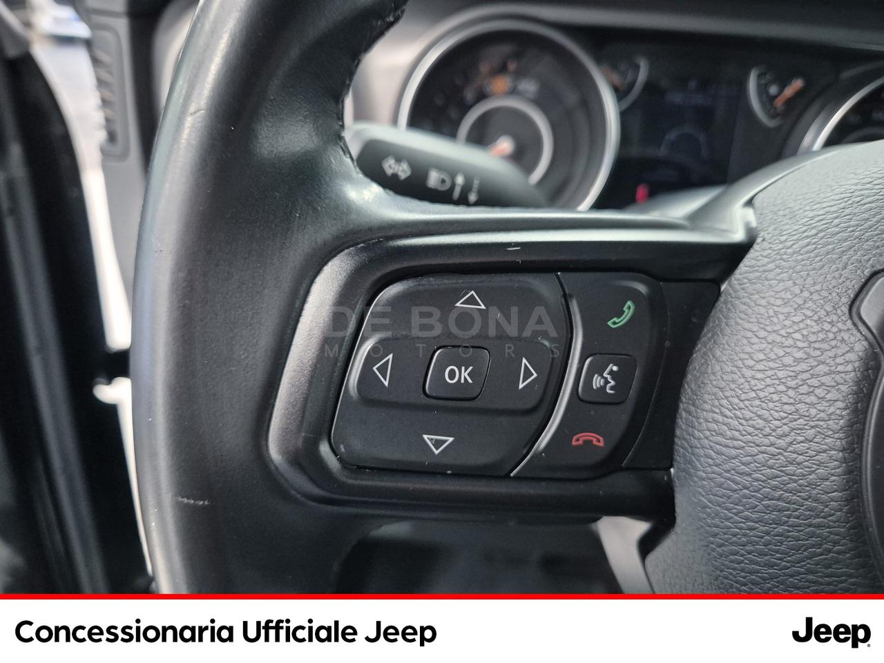 Jeep Wrangler unlimited 2.0 turbo sport auto