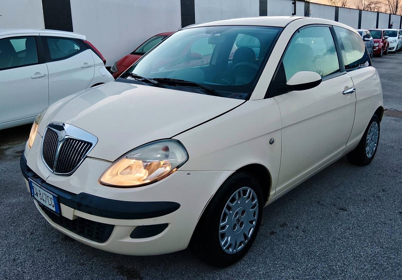 Lancia Ypsilon 1.2