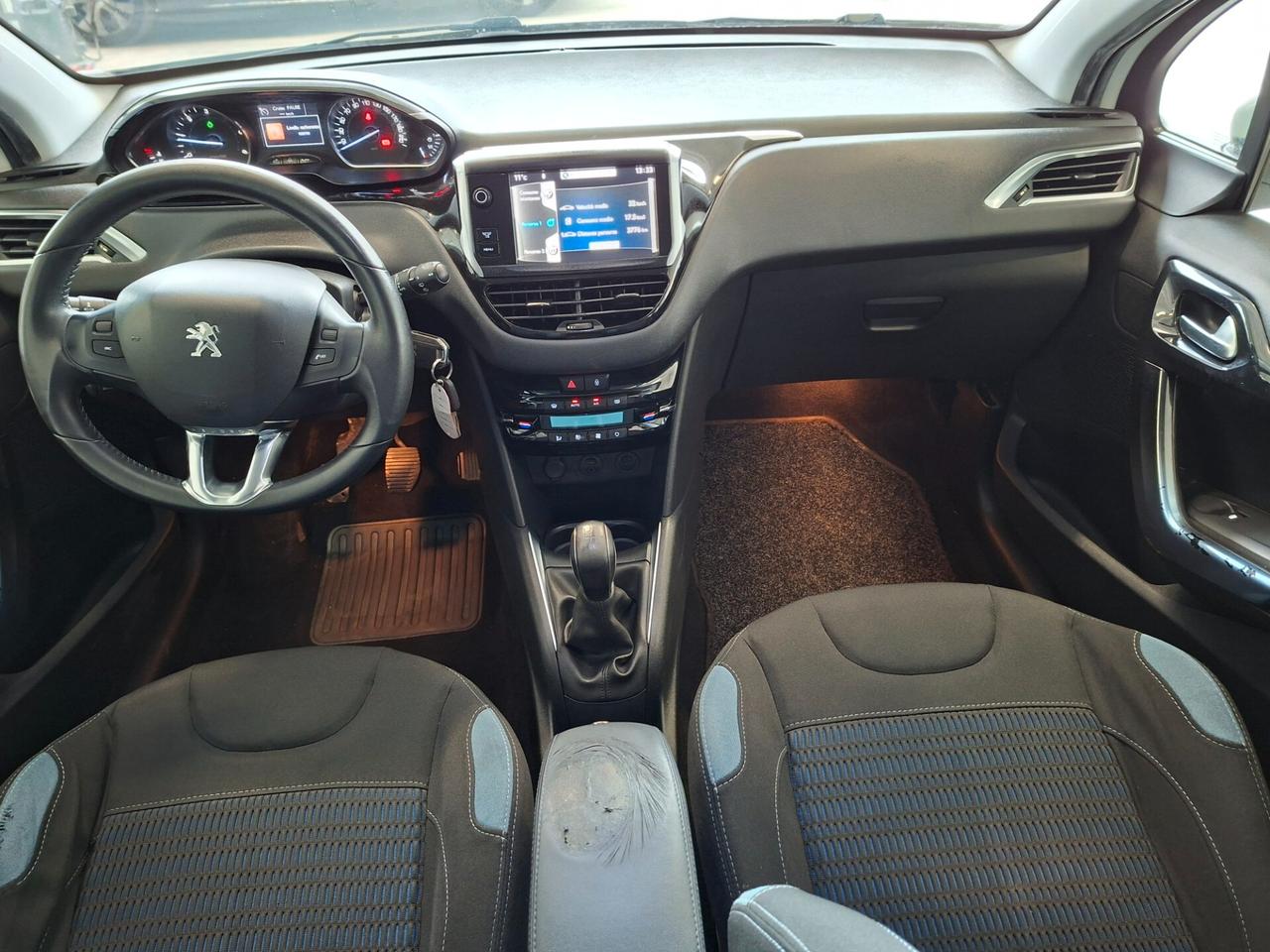 Peugeot 208 1.6 HDI DA NEOPATENTATI / EURO 5B