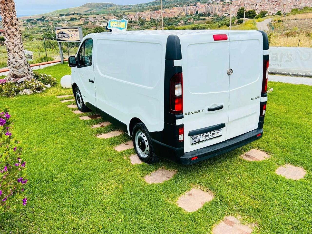 RENAULT TRAFIC 3 POSTI 1.6 DCI 125CV ANNo 2017