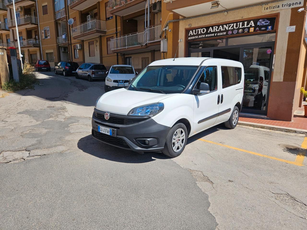 FIAT DOBLO' 1300 MJT 5 POSTI IVA COMPRESA KM CERTI