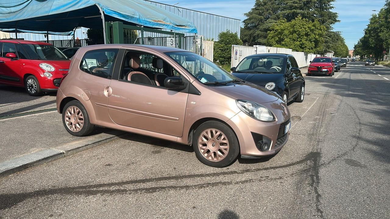 Renault Twingo 1.2 16V LEV Miss Sixty