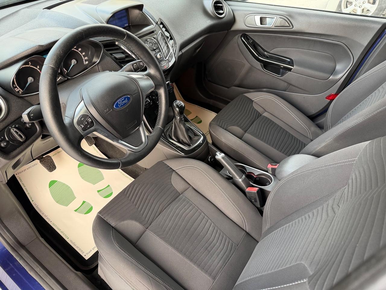 Ford Fiesta 1.2 60CV 5 porte Titanium