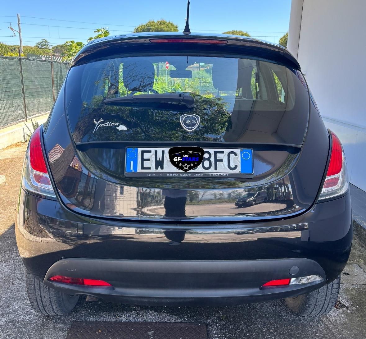 Lancia Ypsilon 0.9 TwinAir 85 CV 5 porte Metano Ecochic Gold