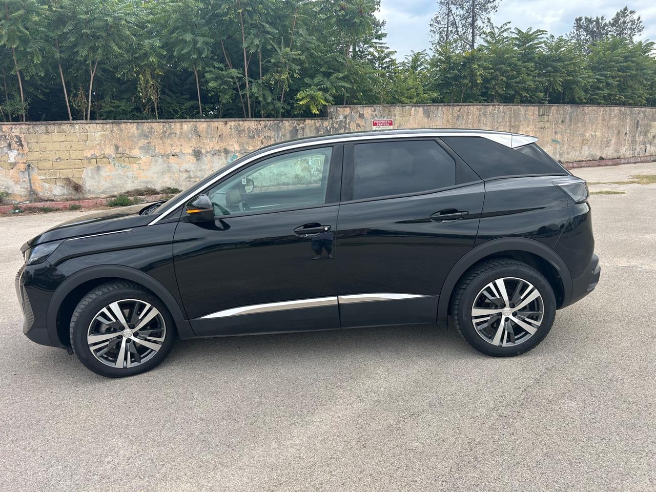 Peugeot 3008 BlueHDi 130 S&S EAT8 Allure da vetrina
