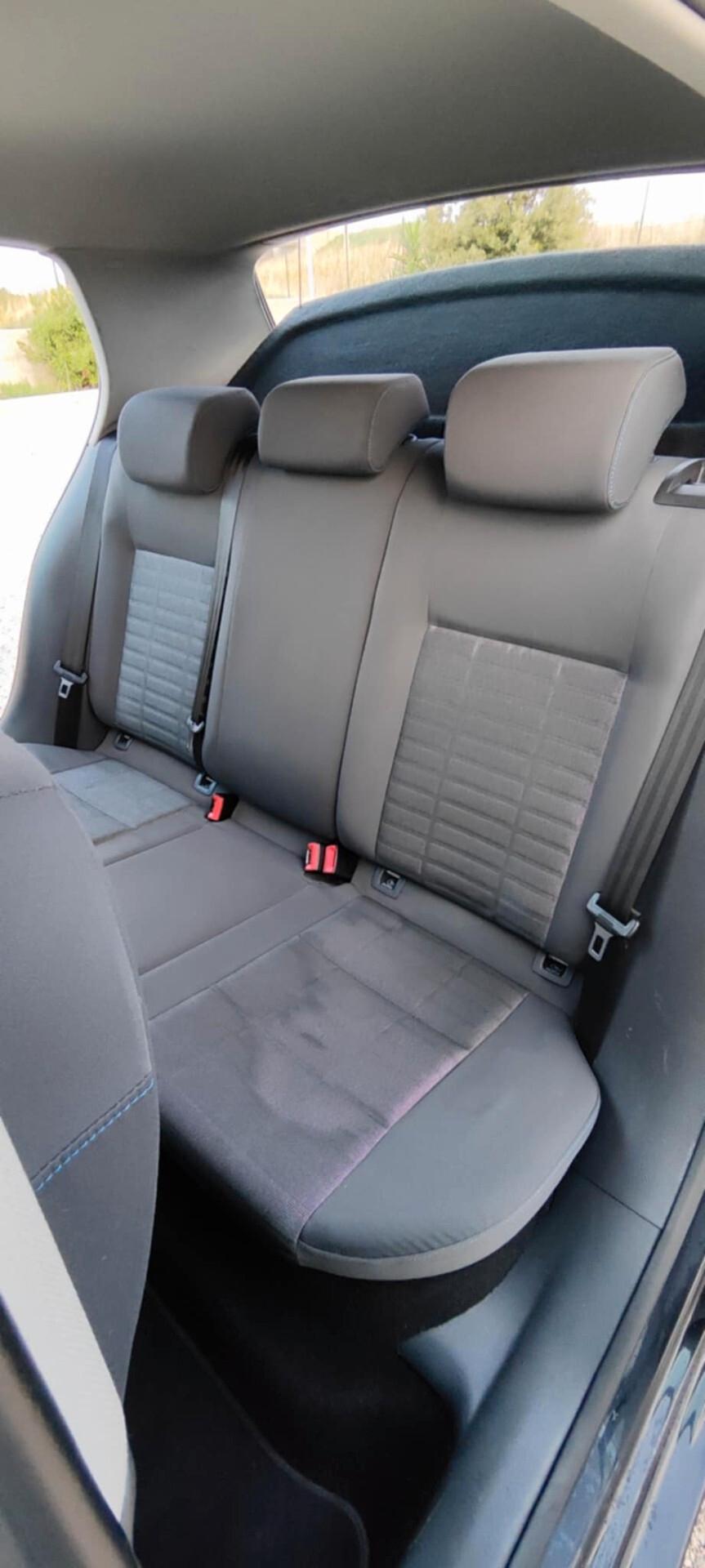 Volkswagen Golf 2.0 TDI DPF 4mot. 5p. GT Sport