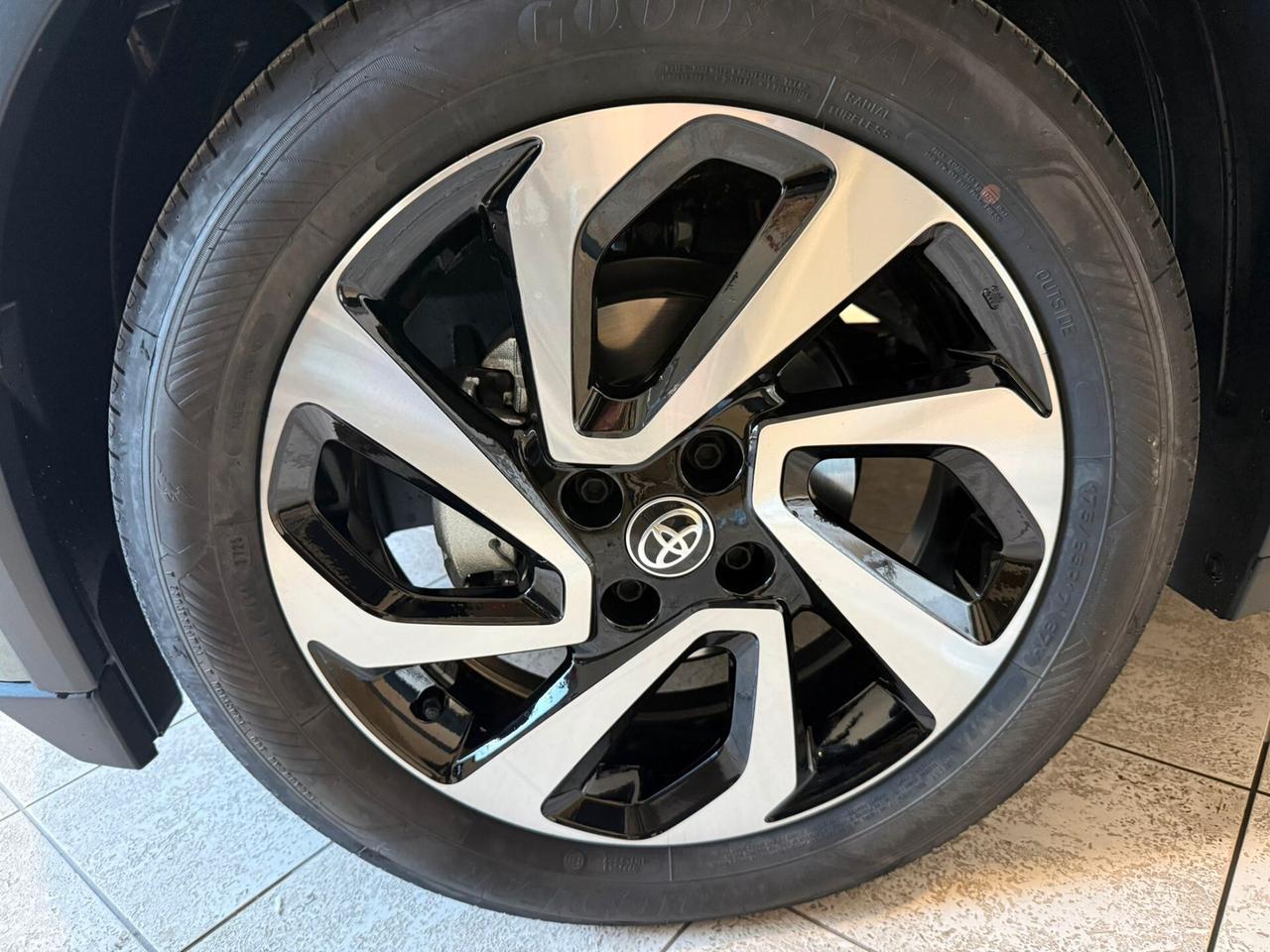 Toyota Aygo X 1.0 VVT-i 72 CV 5 porte Trend