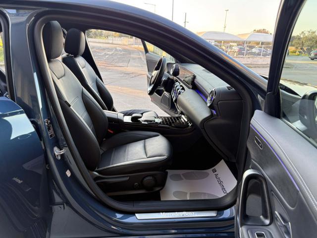 MERCEDES-BENZ A 220 d Automatic Premium Sedan TETTO-PACK NIGHT