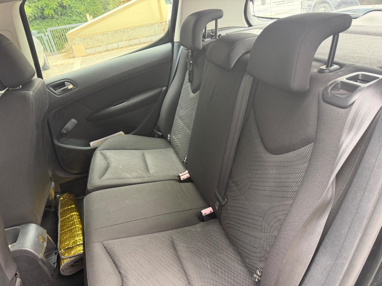Peugeot 308 1.6 HDi 90CV 5p. Premium