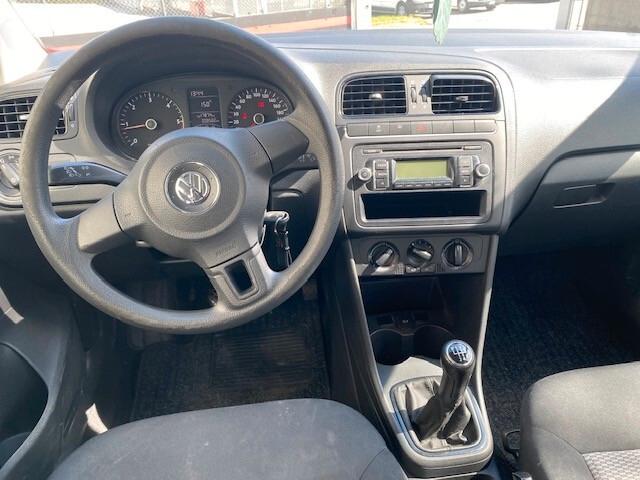 Volkswagen Polo 1.6 TDI TRENDLINE 5P