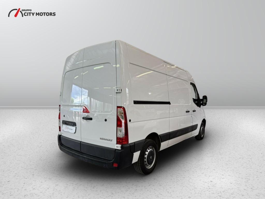 Renault Master T35 2.3 dci 130cv L2H2 E6
