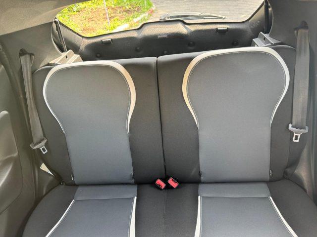 LANCIA Ypsilon 1.2 69 CV 5 porte Elefantino