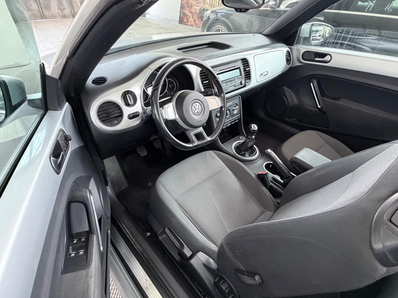 Volkswagen Maggiolino Cabrio 1.6TDI 105CV Design