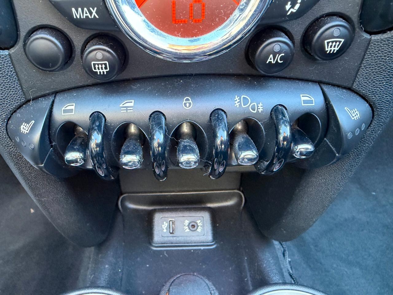 MINI ONE CABRIO 1.6 98CV 41.000 KM ANNO 2014