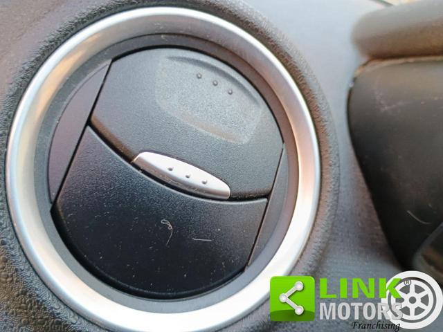 FORD Fiesta 1.5 TDCi 75CV 5 porte Titanium NEOPATENTATI