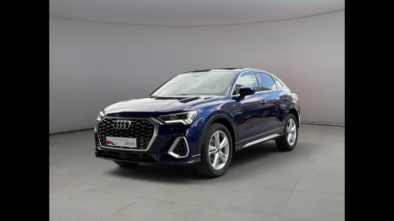AUDI Q3 I 2019 Sportback - Q3 Sportback 35 2.0 tdi S line edition s-tronic