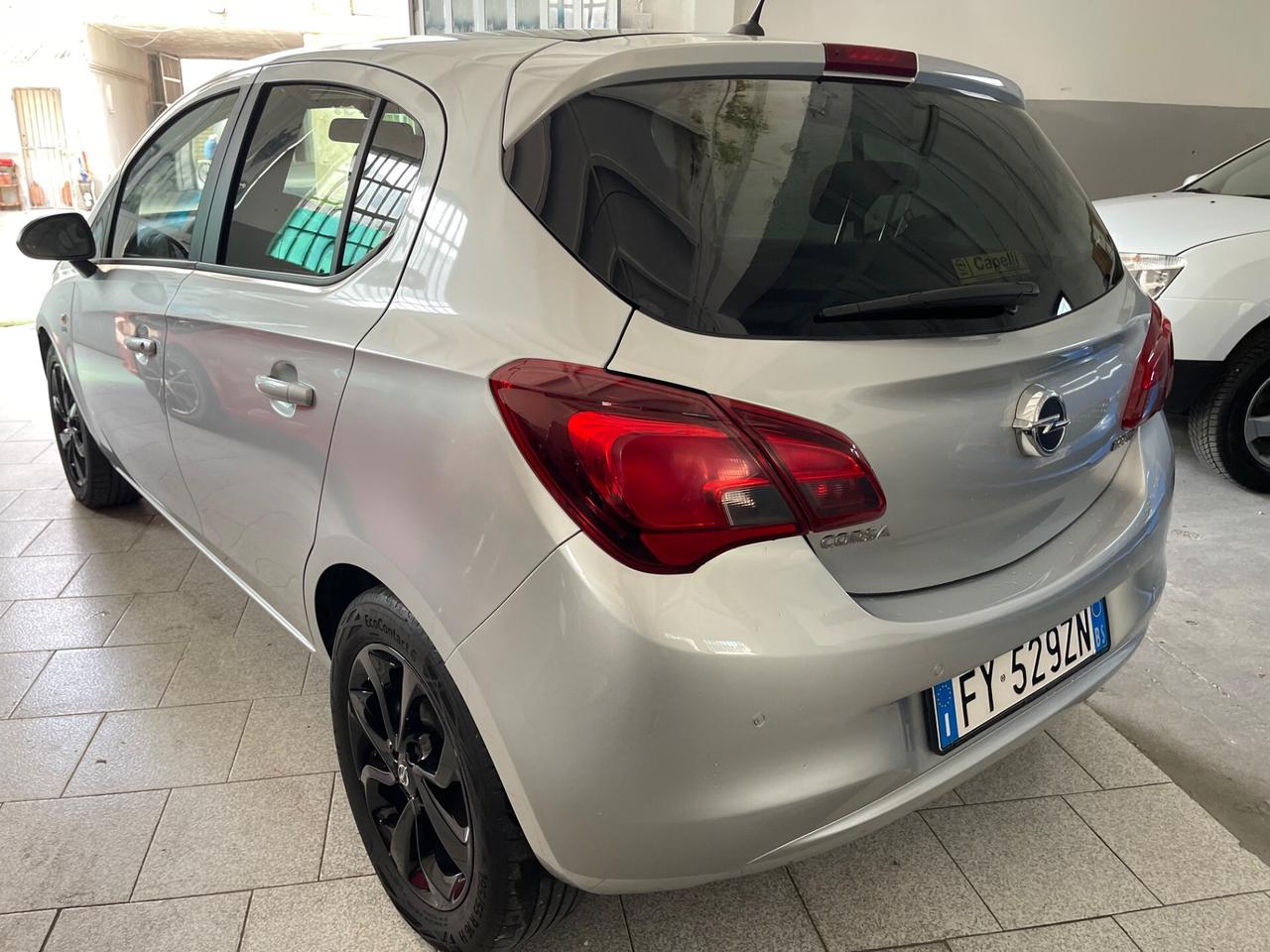 Opel Corsa 1.4 90CV GPL Tech 5 porte Advance
