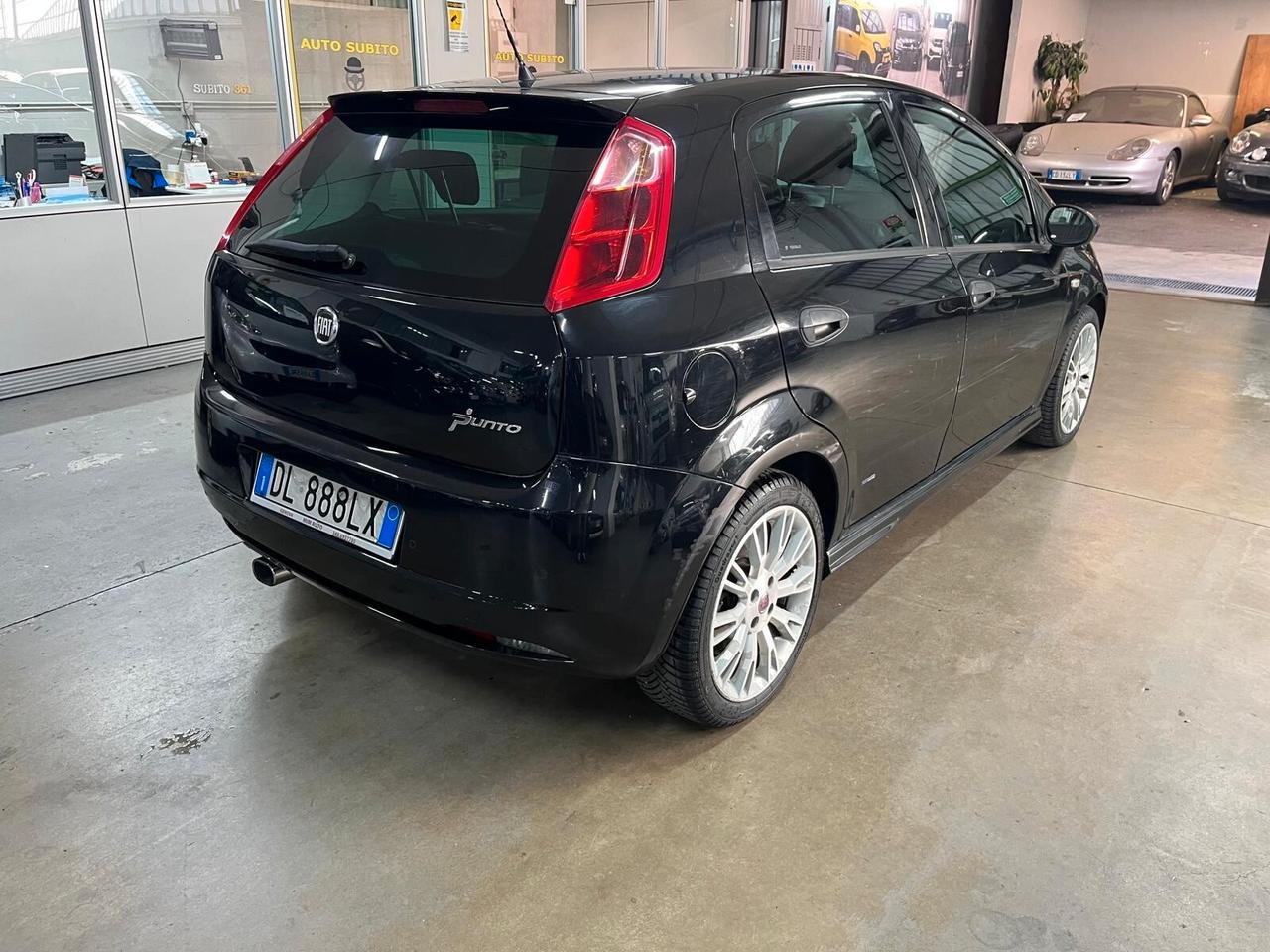 Fiat Grande Punto 1.4 Starjet 16V 5 porte Sport
