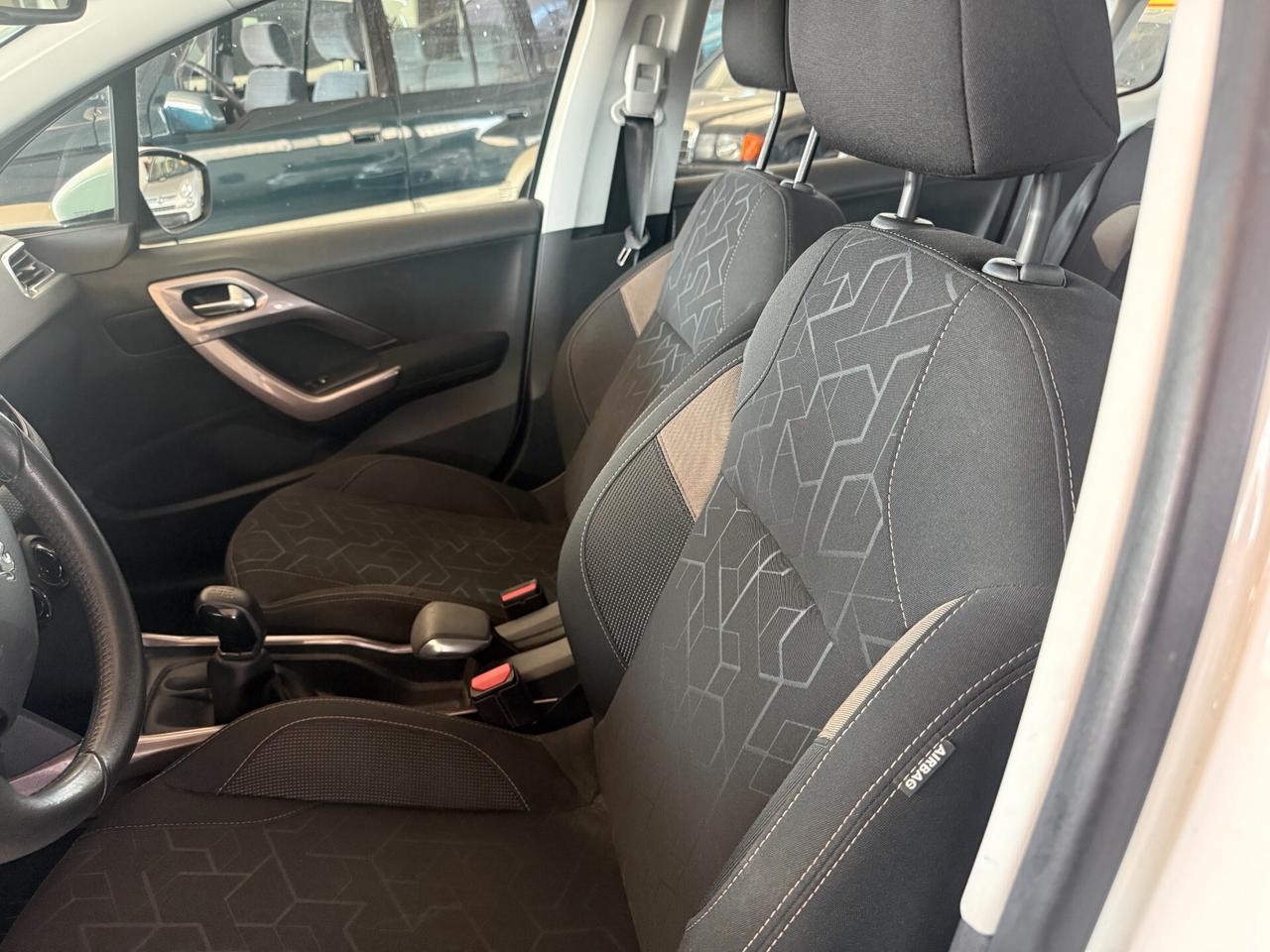 Peugeot 2008 PureTech 82 ETG5 S&S Allure