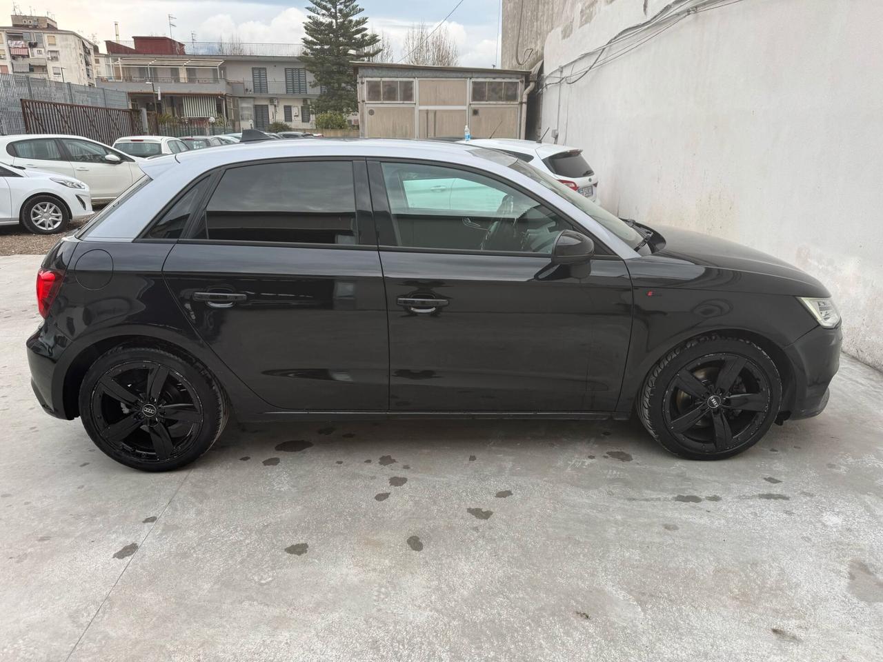 AUDI A1 SPB 1.6 TDI 116cv 2016!!! S-LINE!!!