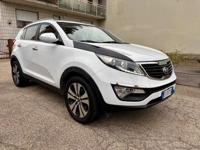 KIA SPORTAGE 1.7 CRDI VGT 2WD RETROCAMERA