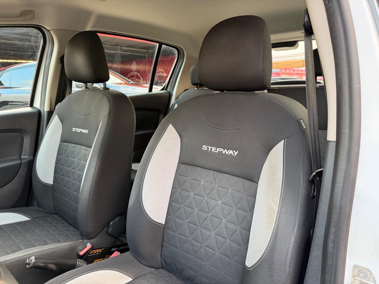 Dacia Sandero Stepway 0.9 tce (prestige) s