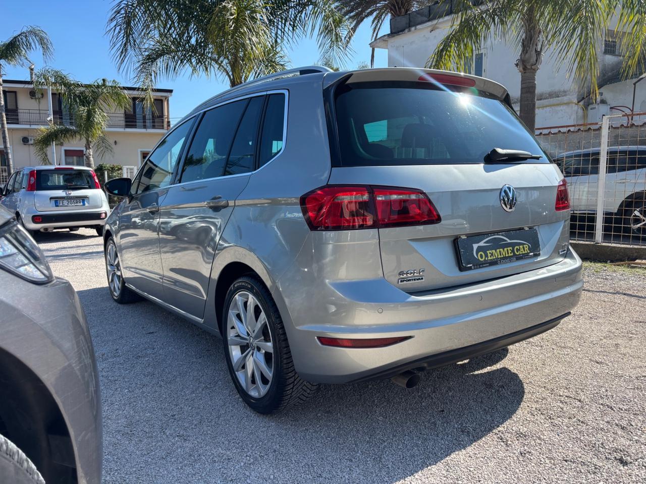 VW GOLF SPORTVAN 1.6TDI 110CV EXECUTIVE FULL OPTIONAL