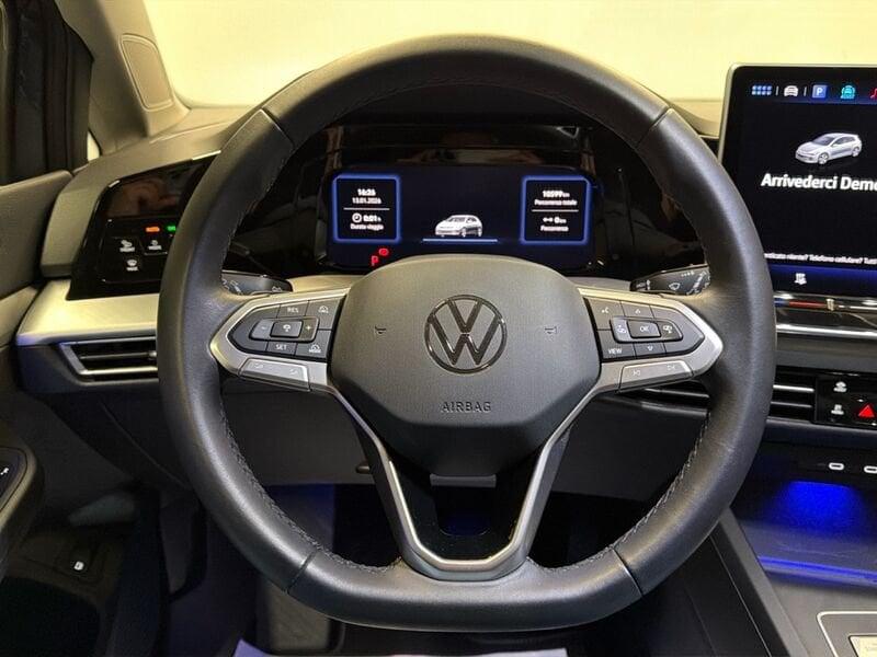 Volkswagen Golf Nuova Edition Plus 1.5 TSI eHybrid 150 kW (204 CV) DSG