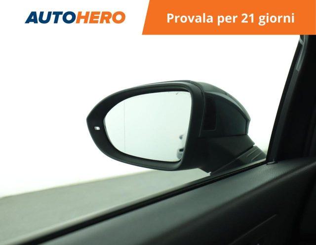 VOLKSWAGEN Golf 1.5 TSI 150 CV EVO ACT R-Line