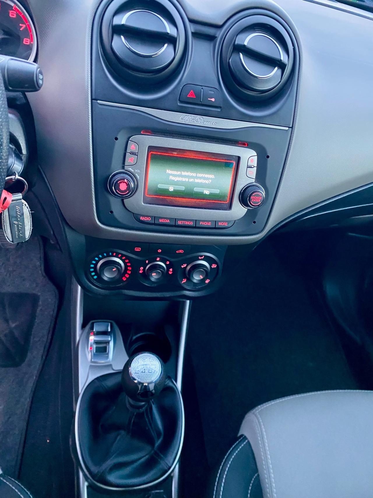 Alfa Romeo MiTo 51000 Km Neopatentati 105cv 6marce