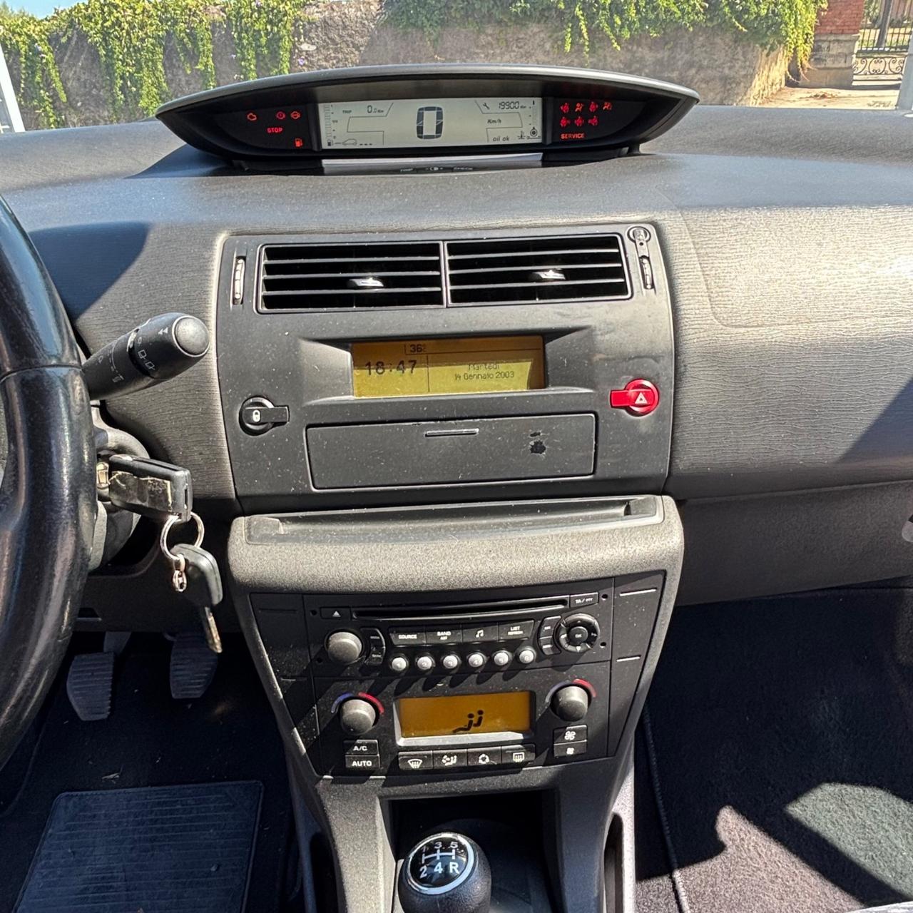 Citroen C4 1.6 HDi 110CV FAP Elegance
