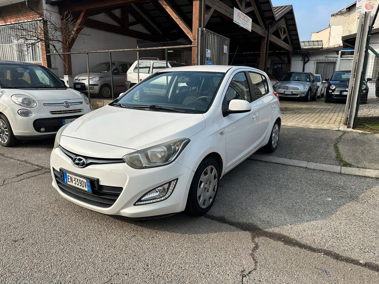 Hyundai i20 1.2 5p. BlueDrive GPL Sound Edition