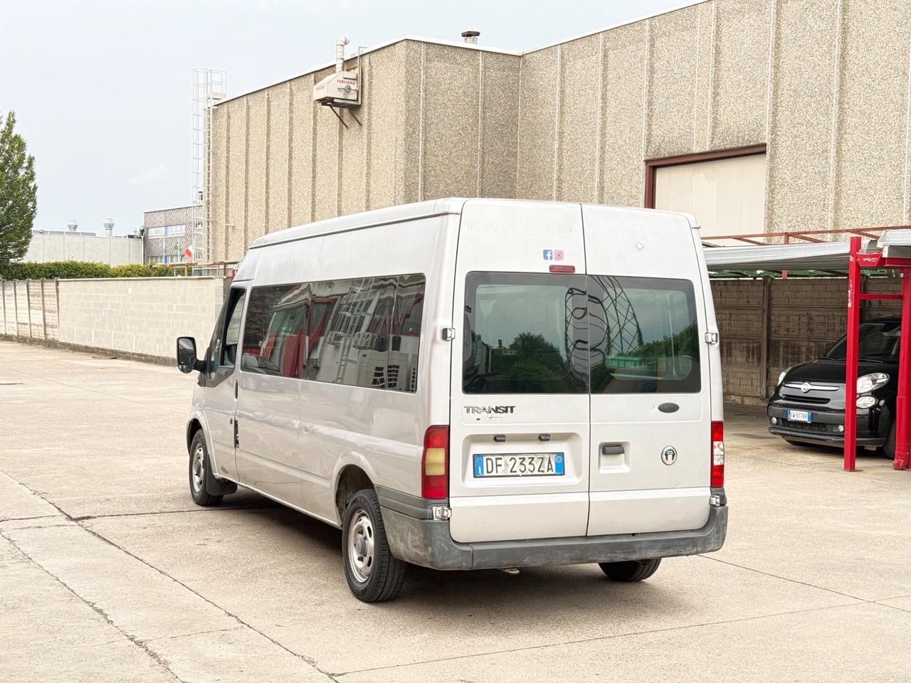 Ford Transit/Tourneo/Bus Transit 9 posti passo lungo