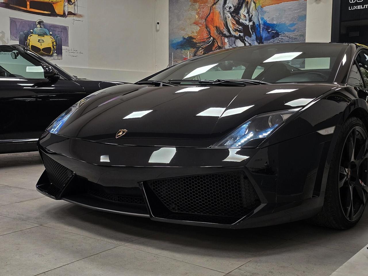 Lamborghini GALLARDO COUPE 5.2 V10 LP 560-4 E-GEAR FULL BLACK _ COMPLETAMENTE ORIGINALE _ ALCANTARA _ LIFT _ SERVICE BOOK _ CERCHI 19 CALLISTO