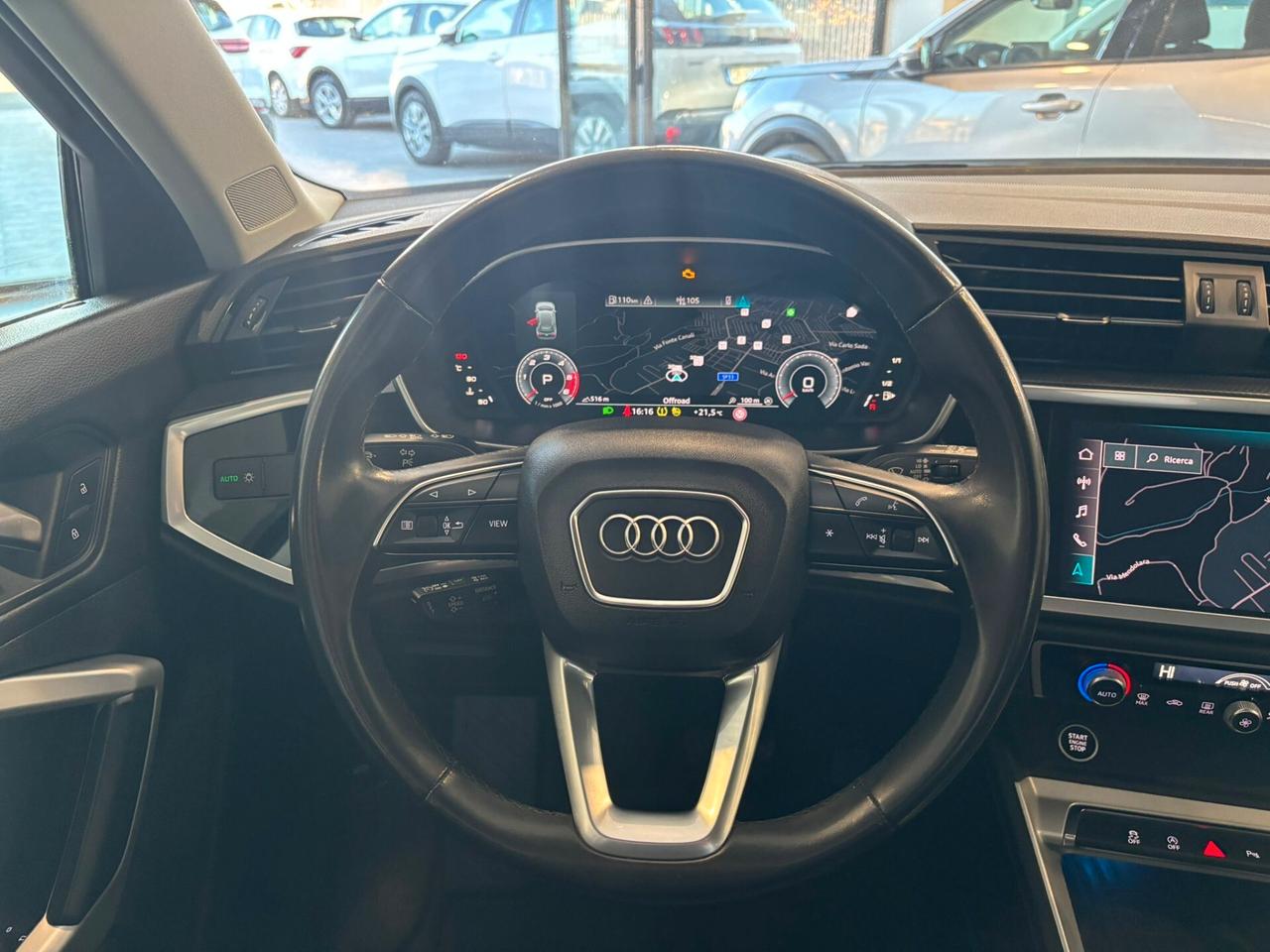 Audi Q3 35 TDI S tronic Business