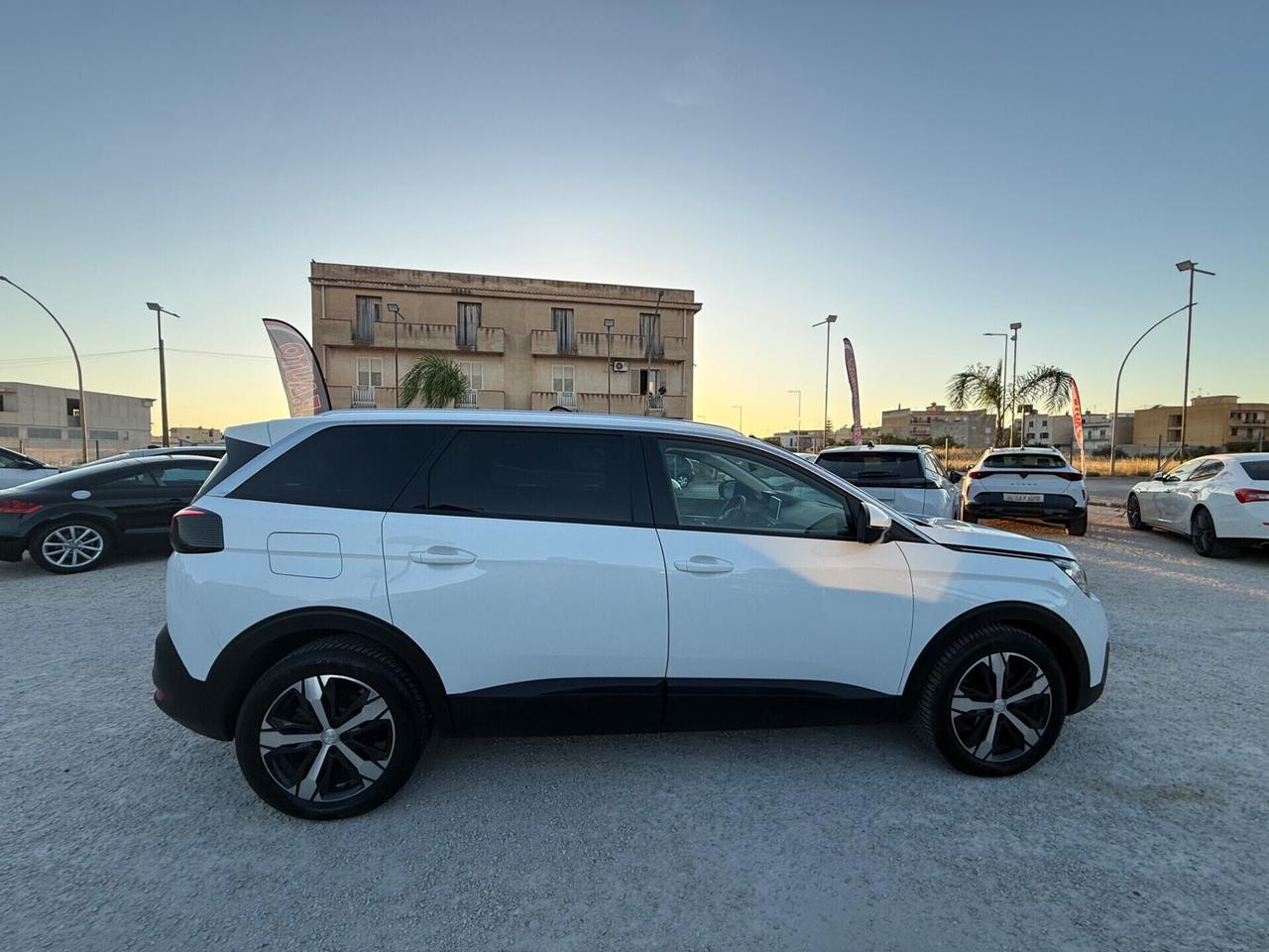 Peugeot 5008 BlueHDi 130 S&S EAT8 Allure