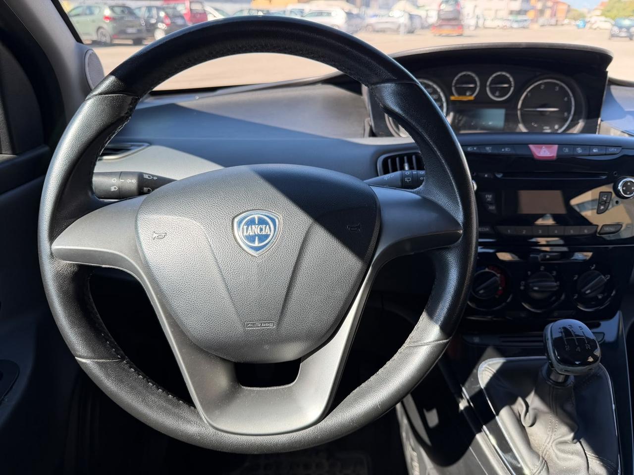 Lancia Ypsilon 99000 KM GARANZIA 12 MESI