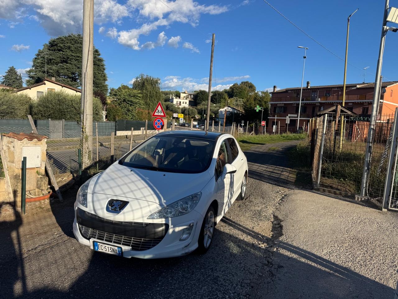 Peugeot 308 1.6 HDi 110CV Ciel Féline NEOPATENTATI