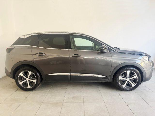 PEUGEOT 3008 GT LINE