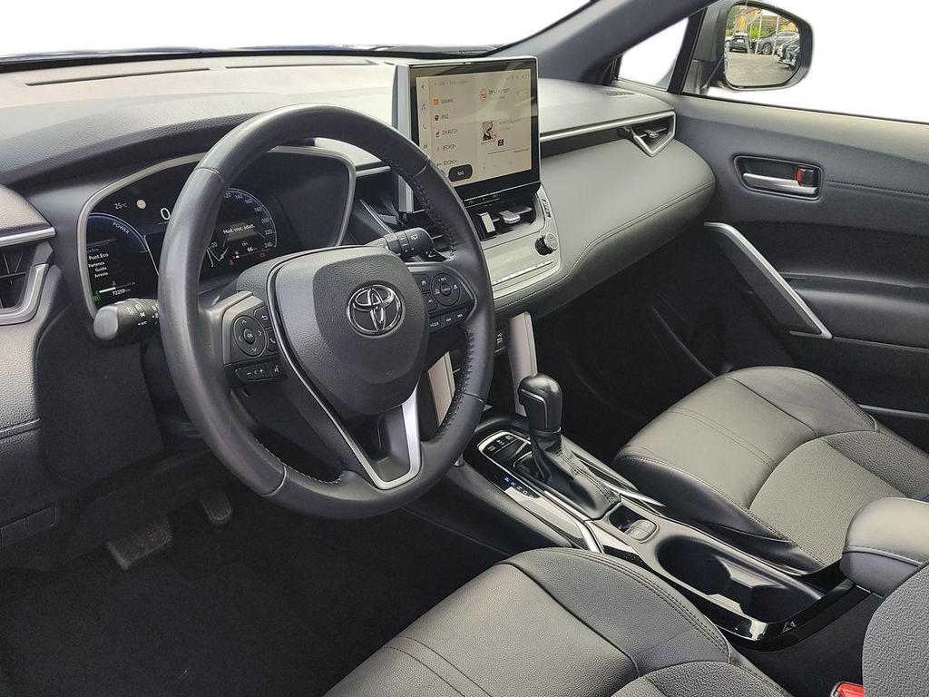 Toyota Corolla Cross 2.0h Lounge 2wd 197cv e-cvt