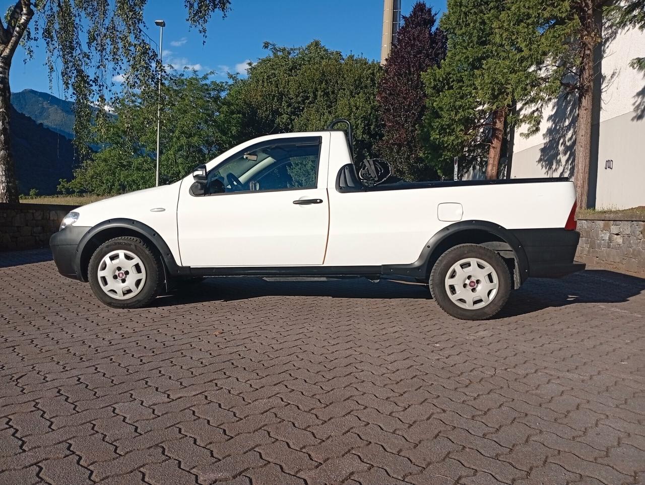 Fiat Strada 1.3 MJT