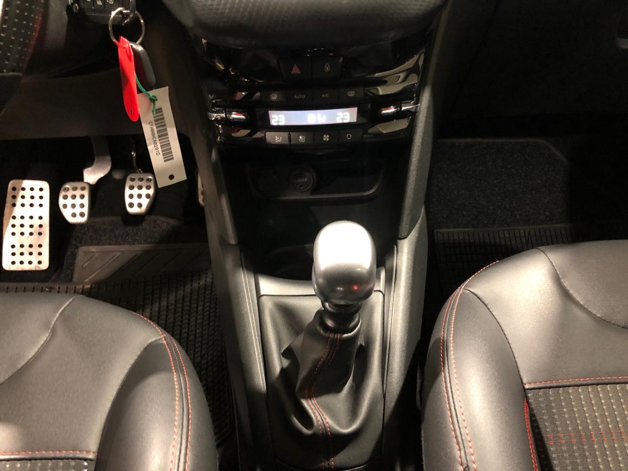 PEUGEOT 208 3p 1.6 bluehdi GT Line s&s 120cv