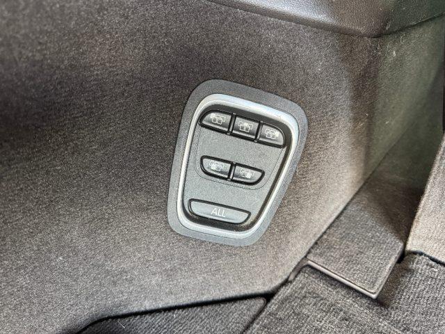 RENAULT Espace dCi 160CV EDC Energy Initiale Paris 4Control