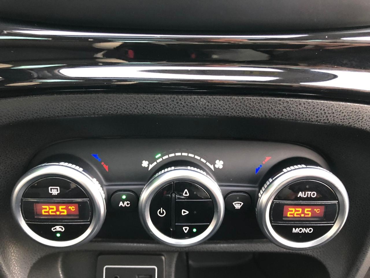 FIAT 500L TREKKING 1.3MJET 85CV AUTOMATICA/TETTO/NAVI